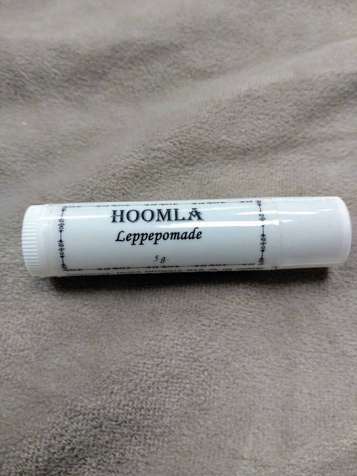 Hoomla Leppepomade – Såpehuset