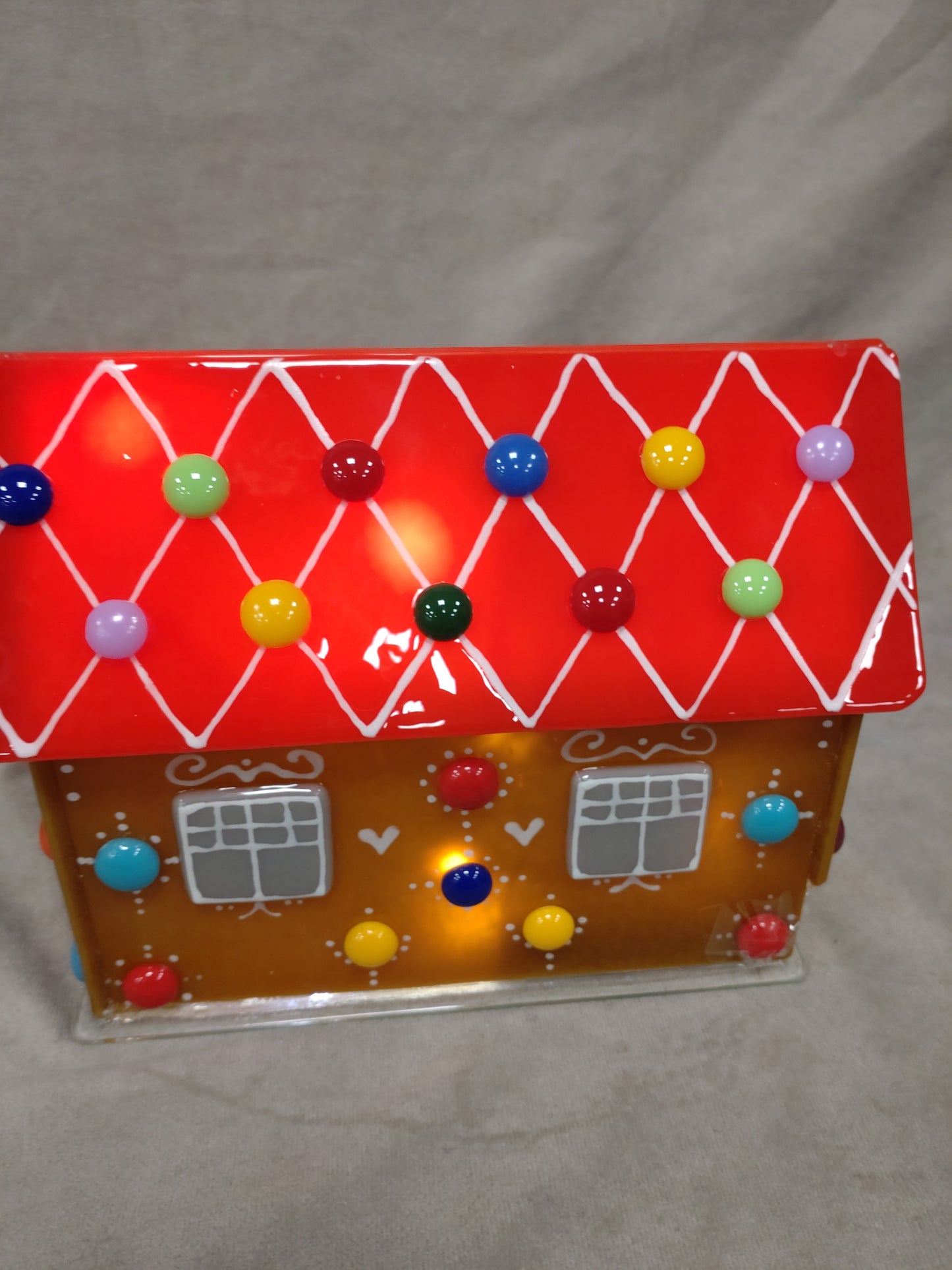 Pepperkakehus i glass